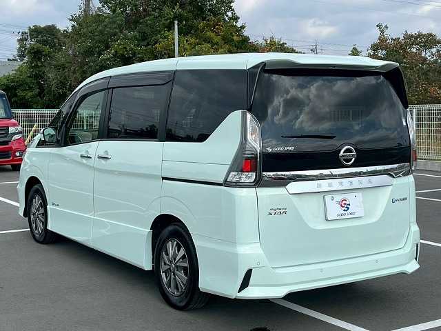 日産 セレナの画像17