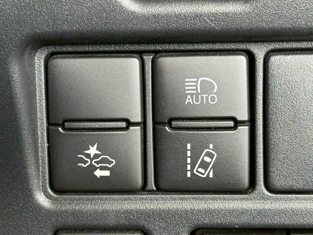 トヨタ ヴォクシーの画像9