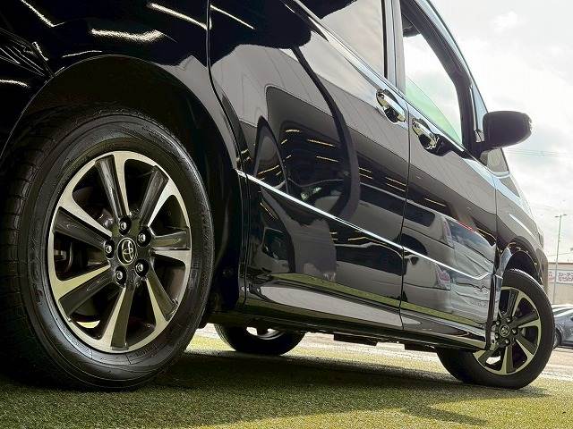 トヨタ ヴォクシーの画像19