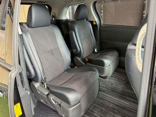 トヨタ エスティマの画像6