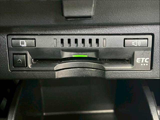 トヨタ アルファードの画像12