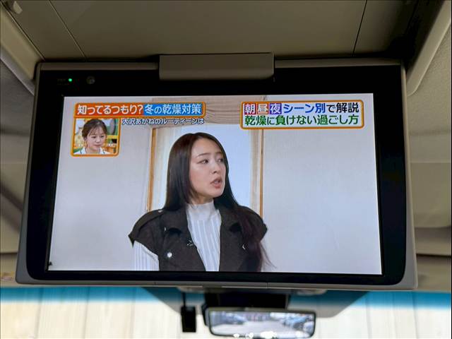 トヨタ アルファードの画像9