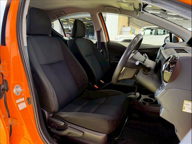 アクアS 内装他