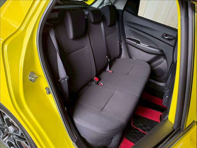 スイフトスポーツベースグレード 内装他