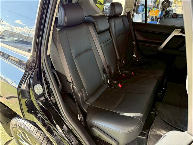 ランドクルーザープラドTX Lパッケージ 内装他