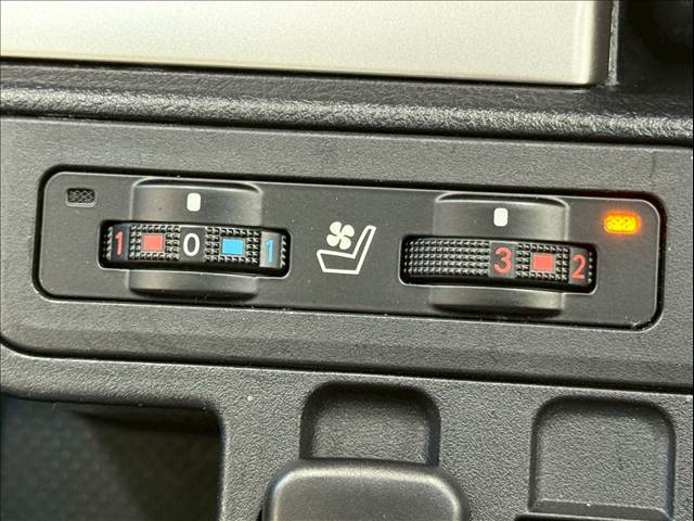 トヨタ ランドクルーザープラドの画像9