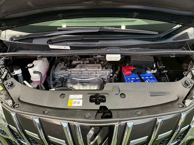 トヨタ アルファードの画像18