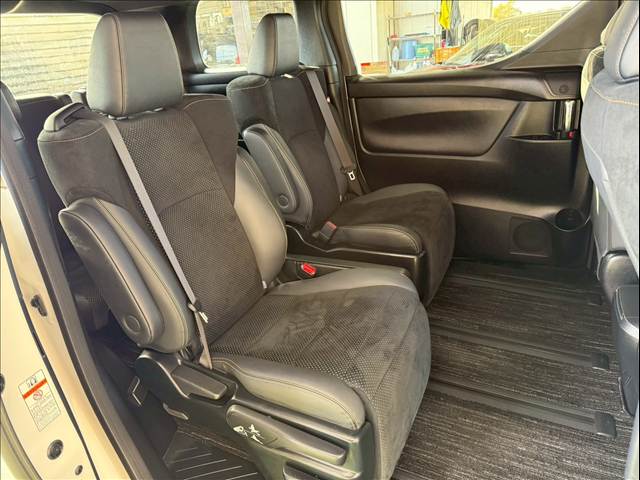 アルファードS“TYPE GOLDII” 内装他