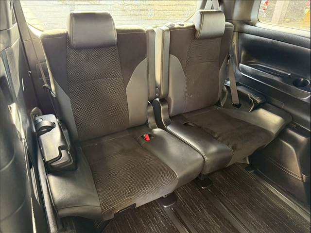 トヨタ アルファードの画像7