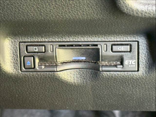 トヨタ シエンタハイブリッドの画像12