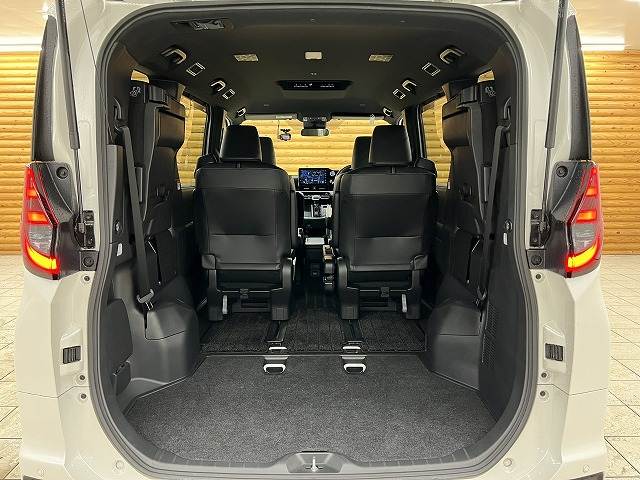 トヨタ&nbsp;ノアハイブリッドの画像20