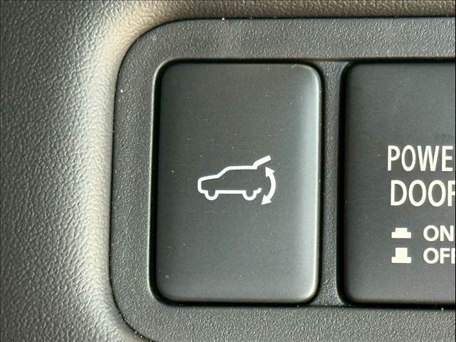 三菱&nbsp;デリカD5の画像8