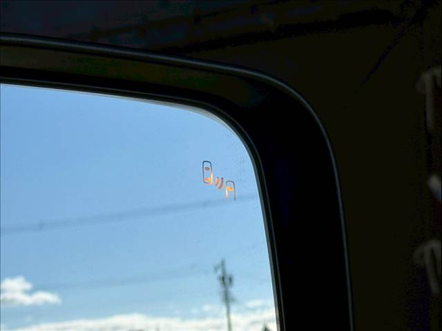 三菱&nbsp;デリカD5の画像12