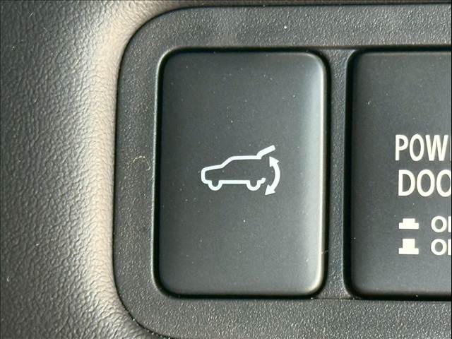 三菱&nbsp;デリカD5の画像8