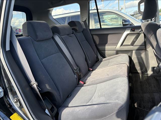 ランドクルーザープラドTX 内装他