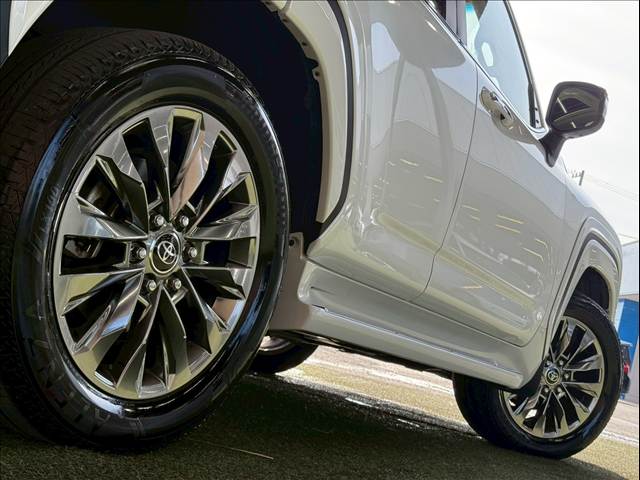 トヨタ ランドクルーザー300系の画像19