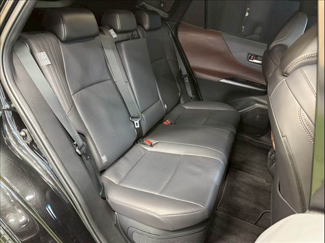 ハリアーハイブリッドZ “Leather Package” 内装他