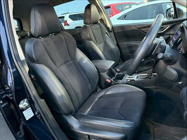 フォレスターSPORT 内装他