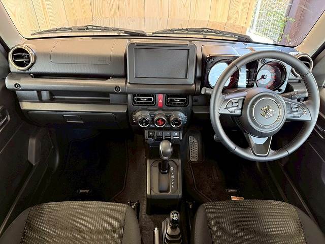 ジムニーXC 内装他