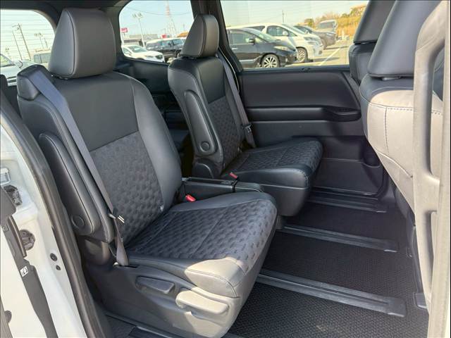 トヨタ&nbsp;ヴォクシーの画像6