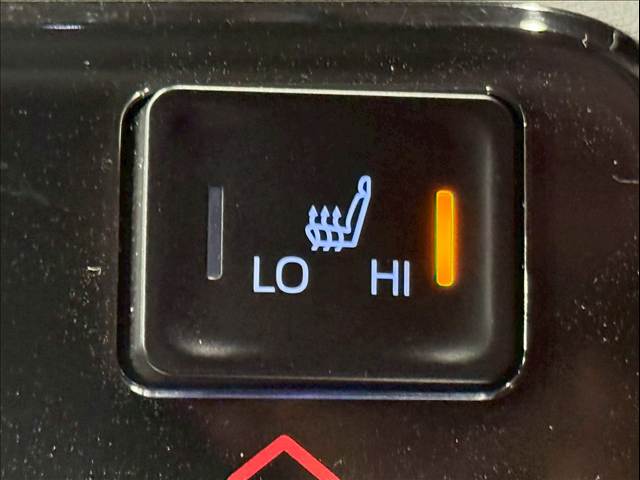 トヨタ&nbsp;ヴォクシーの画像9