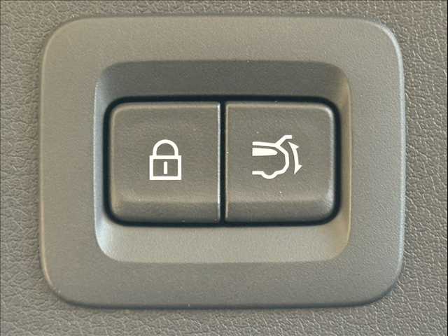 マツダ&nbsp;CX-80の画像10