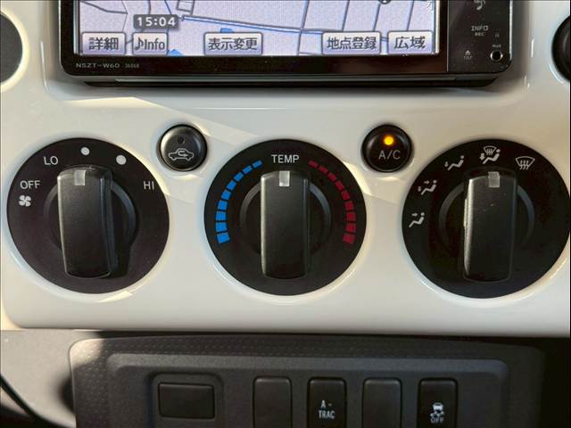 トヨタ&nbsp;FJクルーザーの画像9