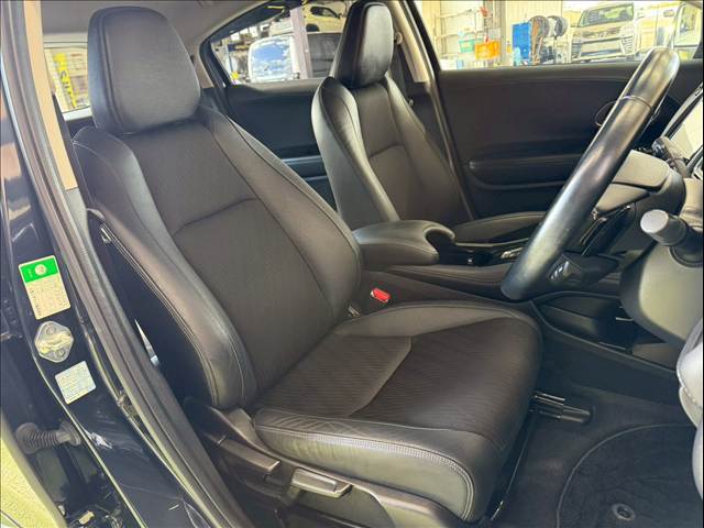 ホンダ ヴェゼルハイブリッドの画像5