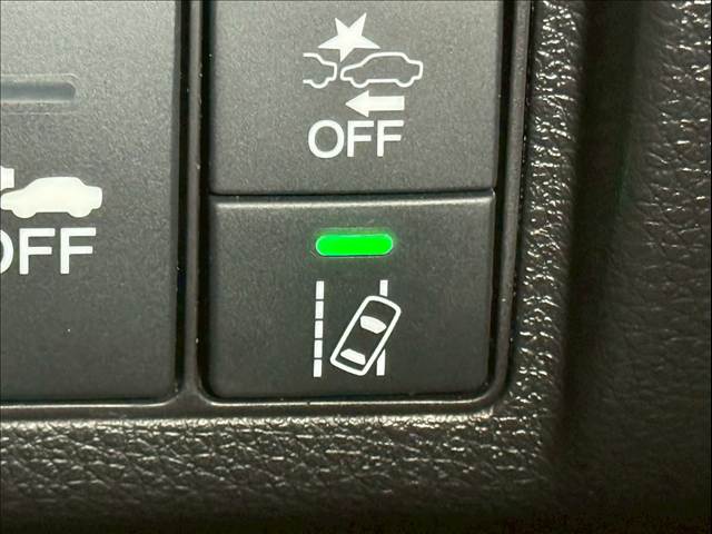 ホンダ ヴェゼルハイブリッドの画像11