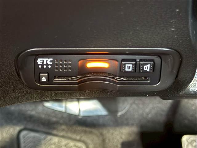 ホンダ ヴェゼルハイブリッドの画像12