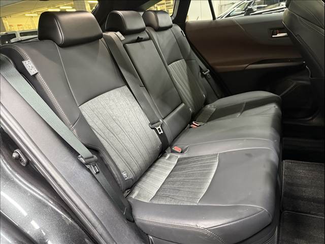 ハリアーハイブリッド Z 内装他