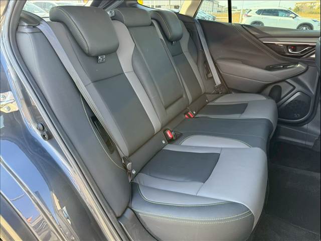 スバル レガシィアウトバックの画像6