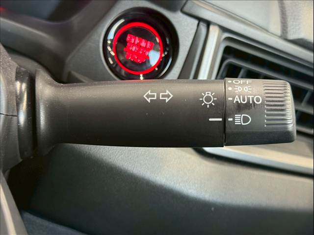 ホンダ&nbsp;WR-Vの画像8