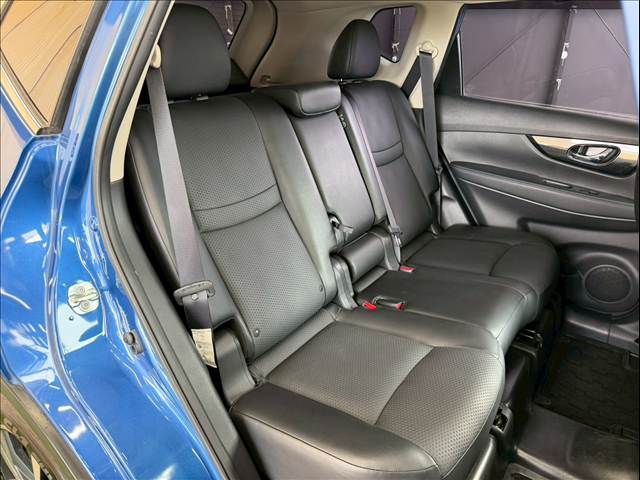 エクストレイル□20Xi 内装他