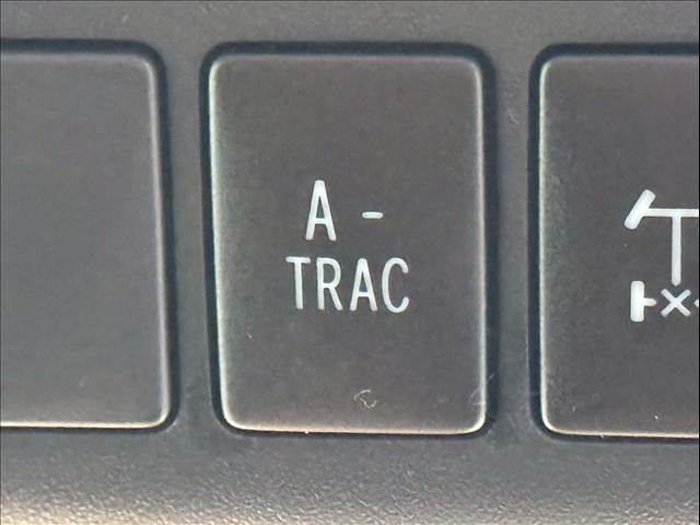 トヨタ&nbsp;FJクルーザーの画像12