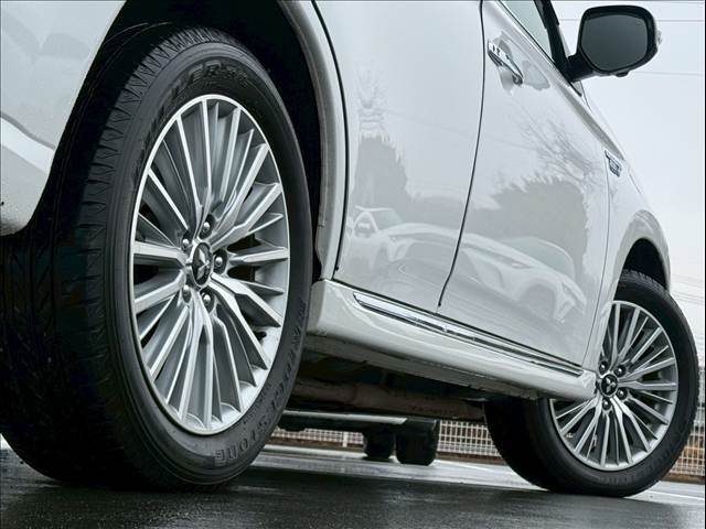 三菱&nbsp;アウトランダーPHEVの画像19