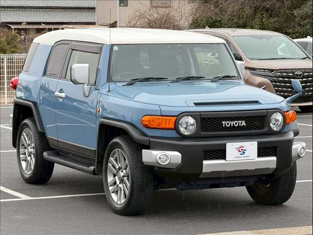 トヨタ FJクルーザー □カラ-パッケージ ｜SUVといえばグッドスピード
