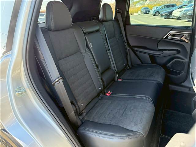 三菱&nbsp;アウトランダーPHEVの画像6