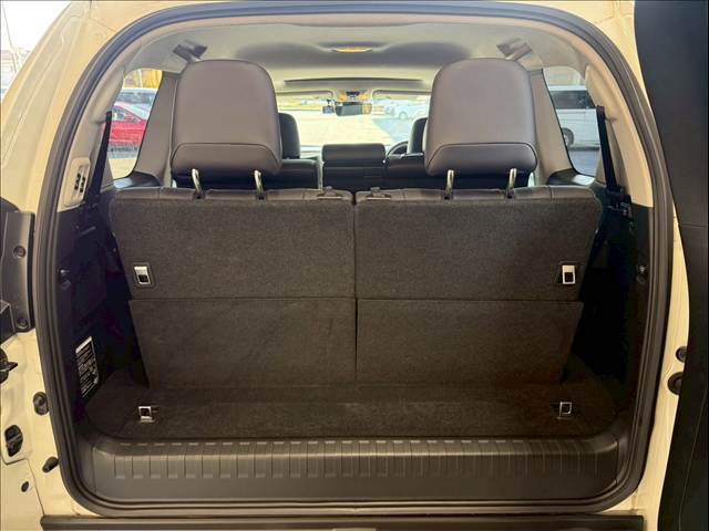 トヨタ&nbsp;ランドクルーザープラドの画像13