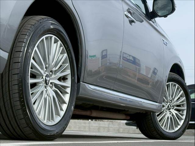 三菱 アウトランダーPHEVの画像19