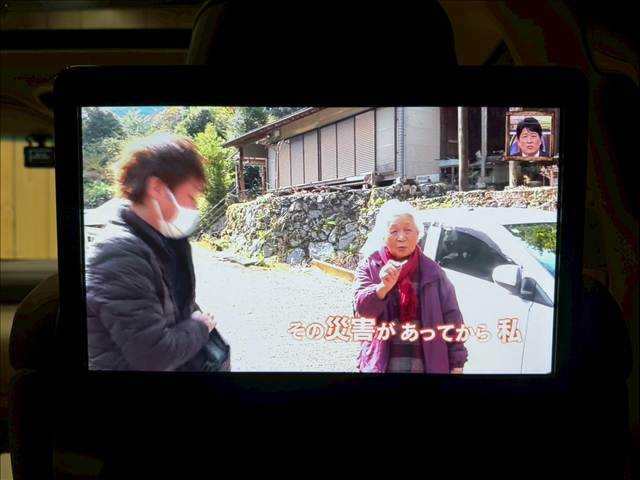 トヨタ ランドクルーザー300系の画像11