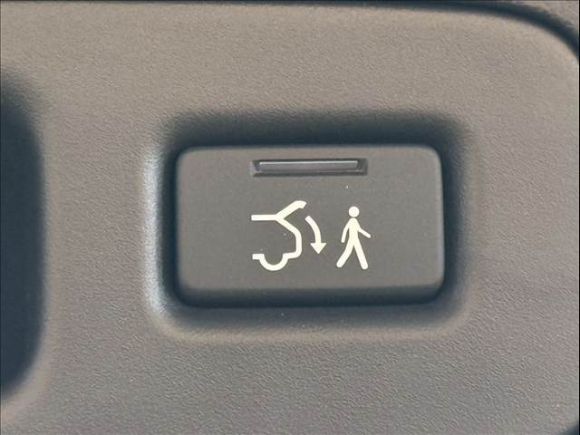 ホンダ&nbsp;ヴェゼルハイブリッドの画像11