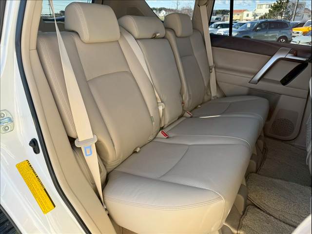 トヨタ&nbsp;ランドクルーザープラドの画像6