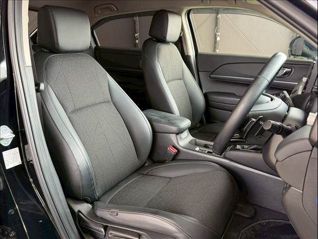 ホンダ ヴェゼルハイブリッドの画像5