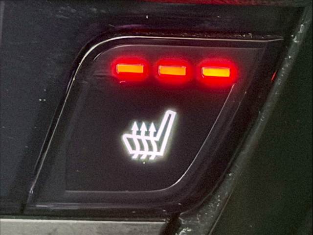 ホンダ ヴェゼルハイブリッドの画像9