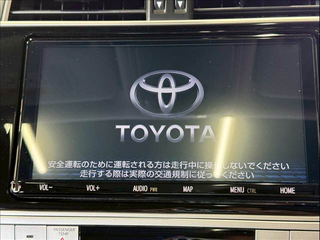 トヨタ ランドクルーザープラドの画像3