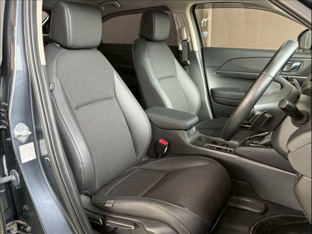 ヴェゼルハイブリッドe:HEV Z 内装他