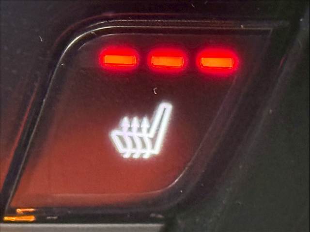 ホンダ ヴェゼルハイブリッドの画像8