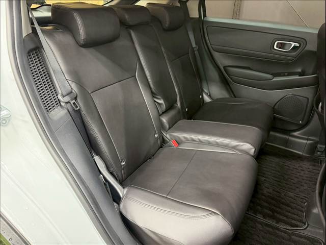 ヴェゼルハイブリッドe:HEV X 内装他