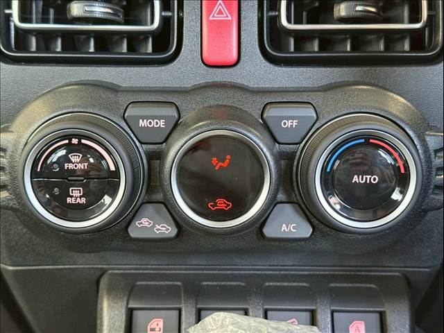 スズキ&nbsp;ジムニーノマドの画像12